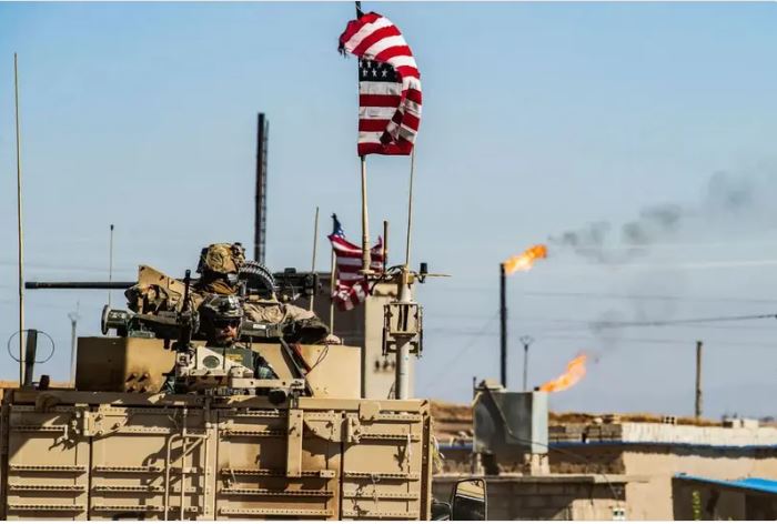 براً وجواً.. وصول تعزيزات عسكرية أمريكية إلى سوريا